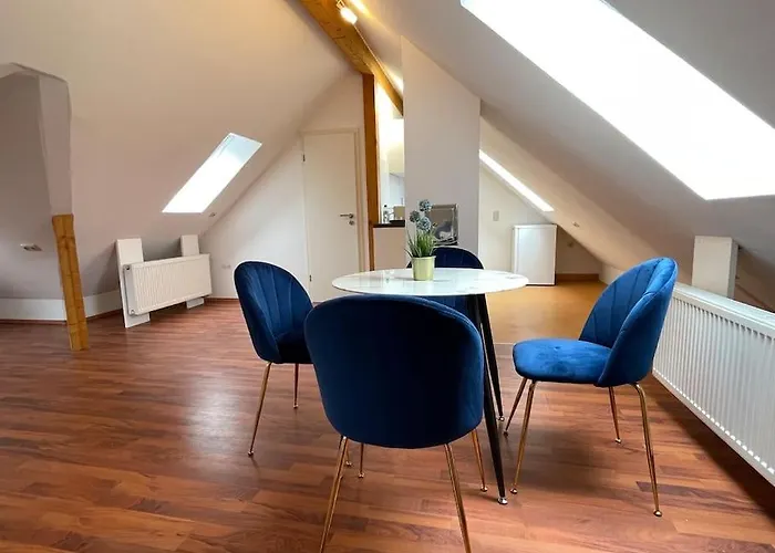 Apartment Blattgold
